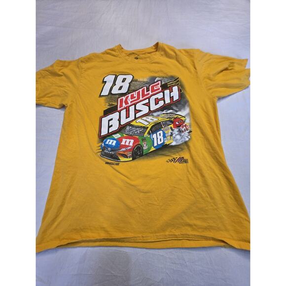Kyle Busch #18 Nascar M&M Men's Size Xl Short Sleeve Yellow T-Shirt - Picture 2 of 6